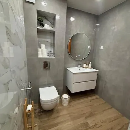 Sis Apartment Varna